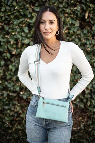 Chloe 3317 cross body or wristlet