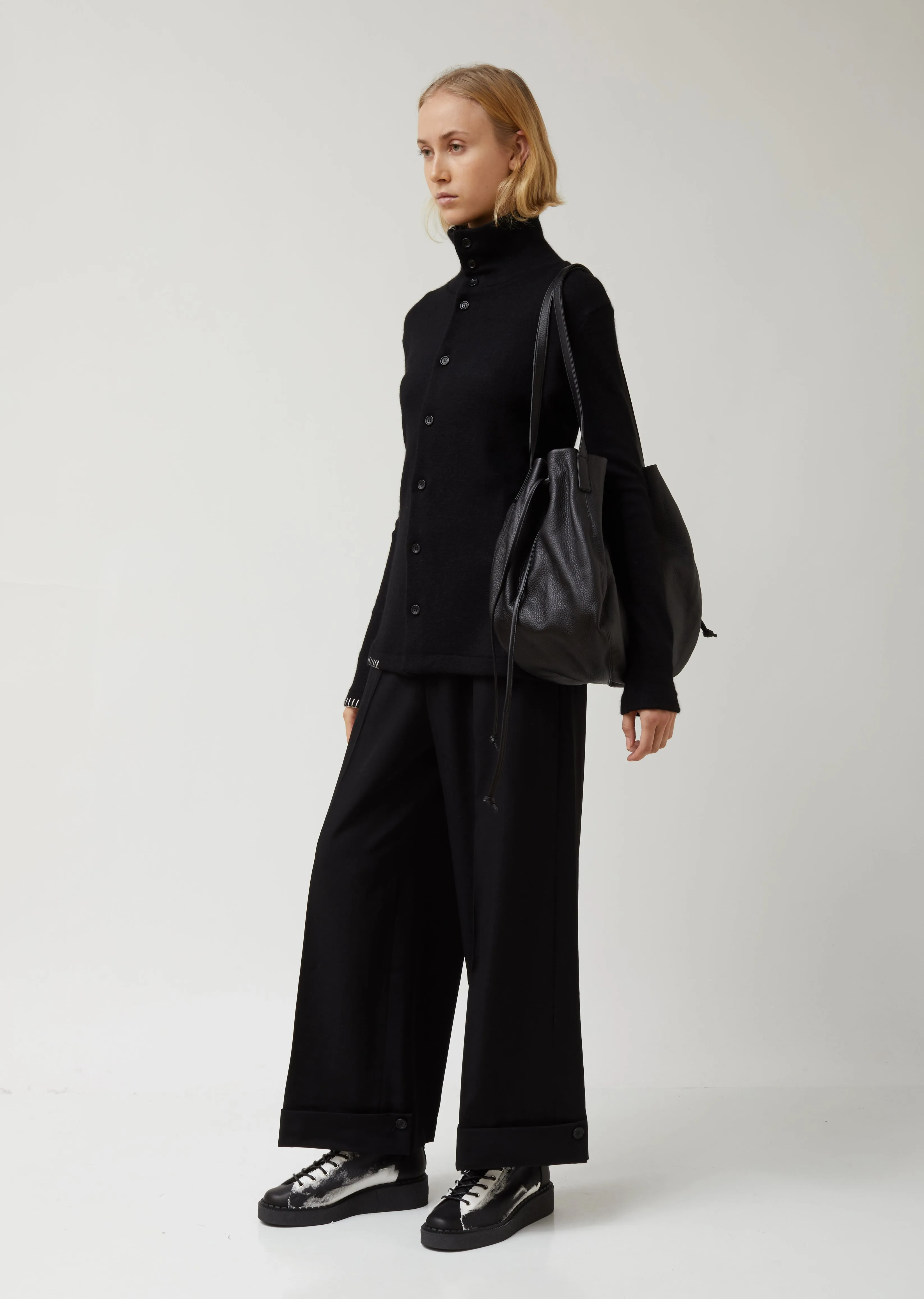Circle Squeeze Bag