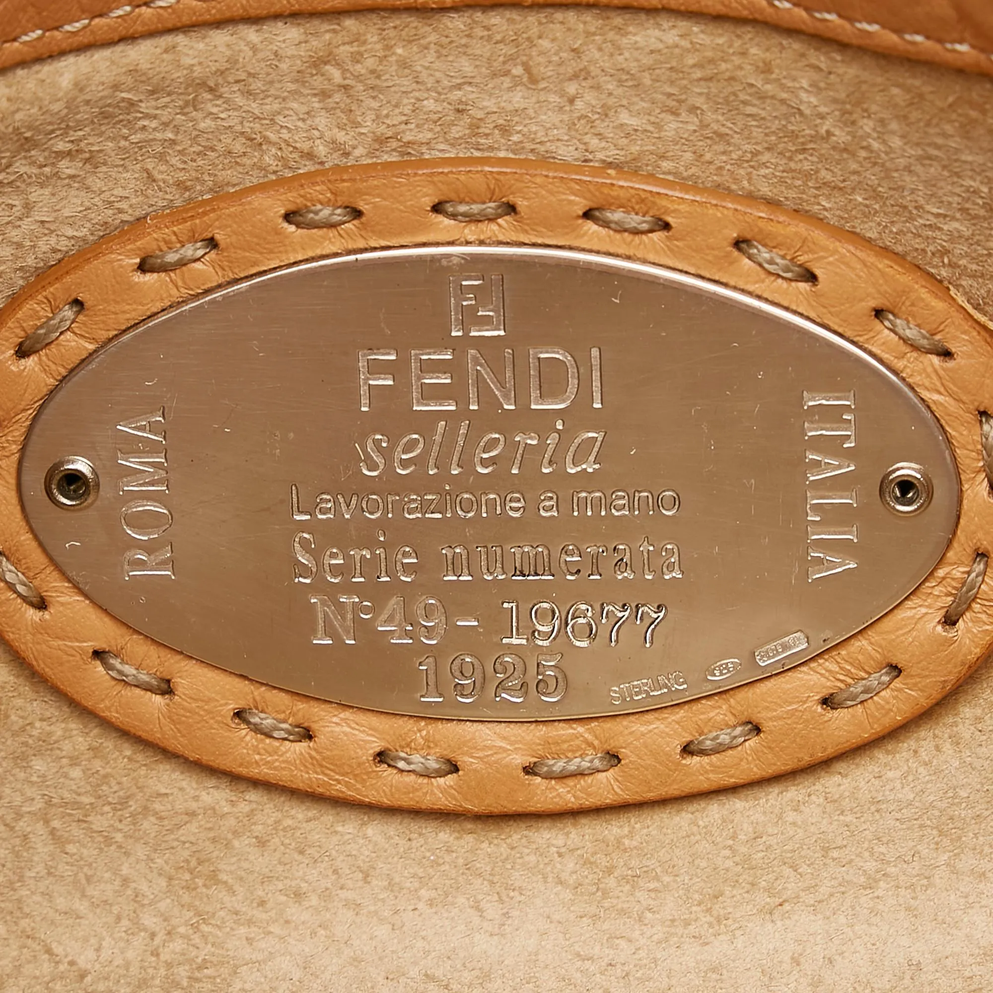 Fendi Selleria Leather Mamma Baguette (SHG-30250)
