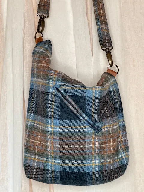 Ludford Tweed Slouch Bag - Tan Blue Check